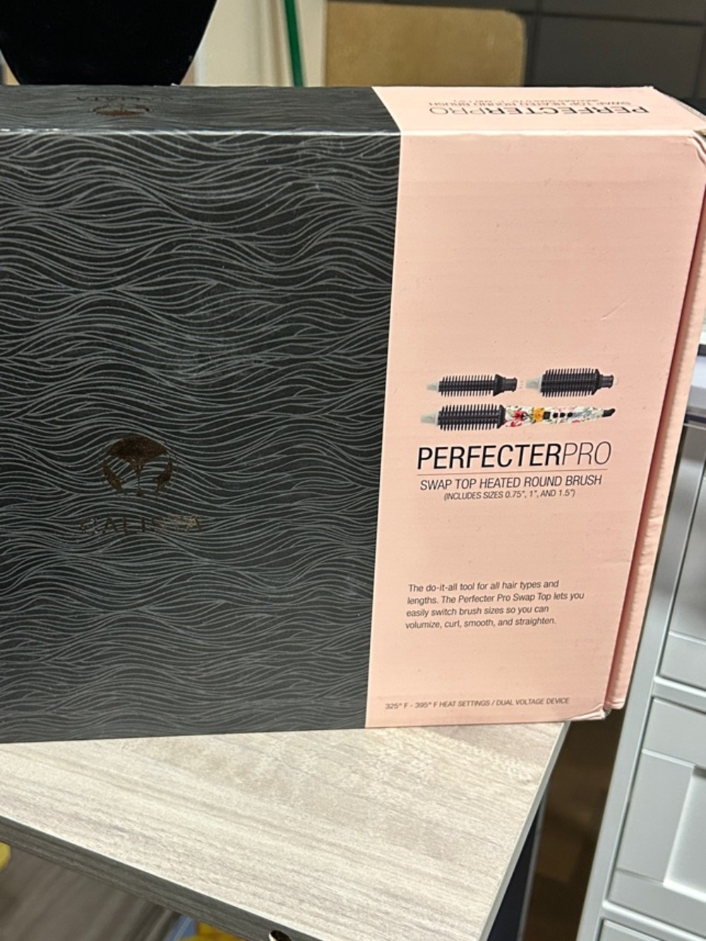 PerfecterPro Swap Top Heated Round Brush - Black & Pink